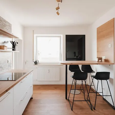 Neu I Stilvoll I Boxspring I Smart Tv I Zentral Appartement *